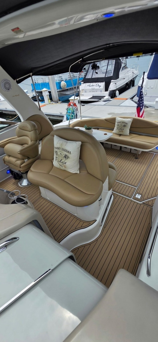 2002 Sea Ray 380 Sundancer