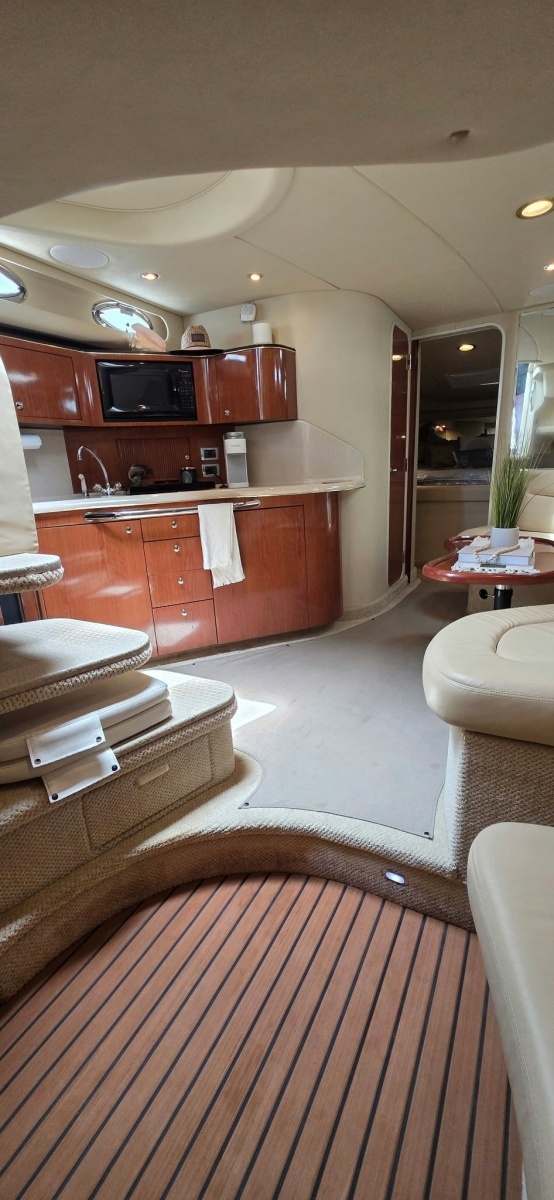 2002 Sea Ray 380 Sundancer