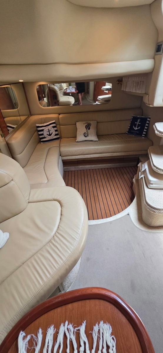 2002 Sea Ray 380 Sundancer