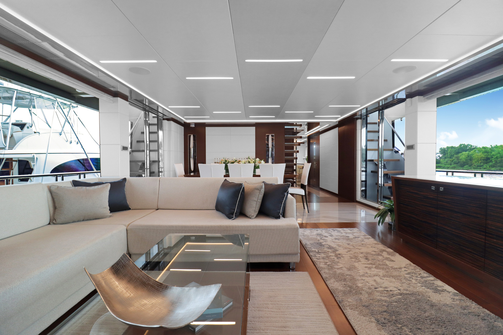 2021 Ocean Alexander 28R