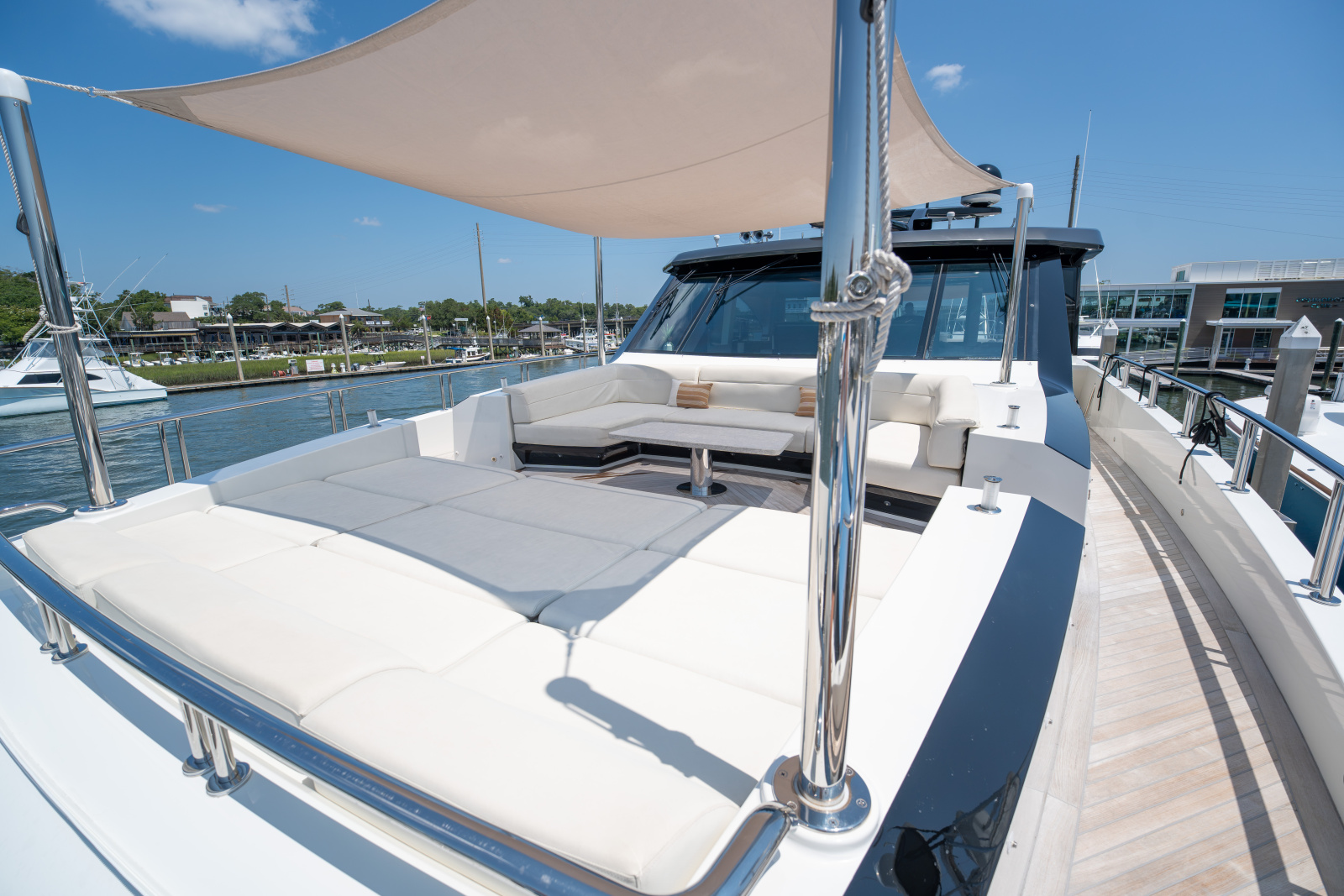 2021 Ocean Alexander 28R