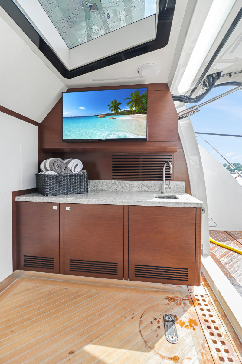 2021 Ocean Alexander 28R