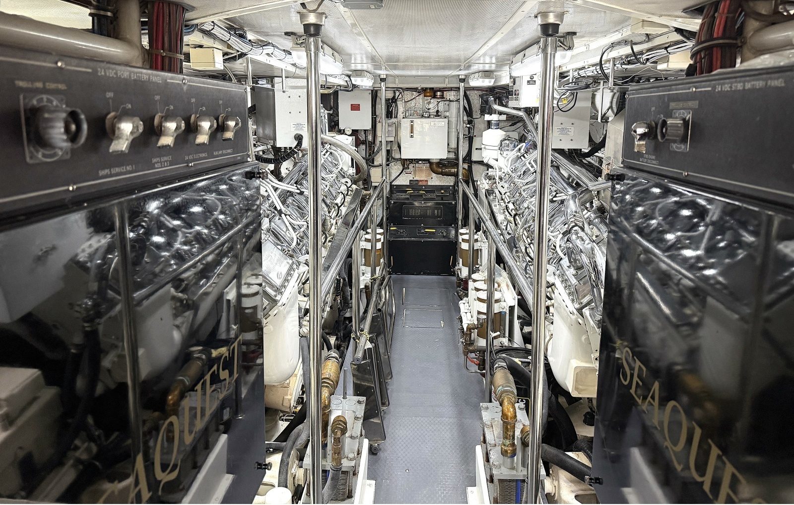 037 Engine Room Looking Forward