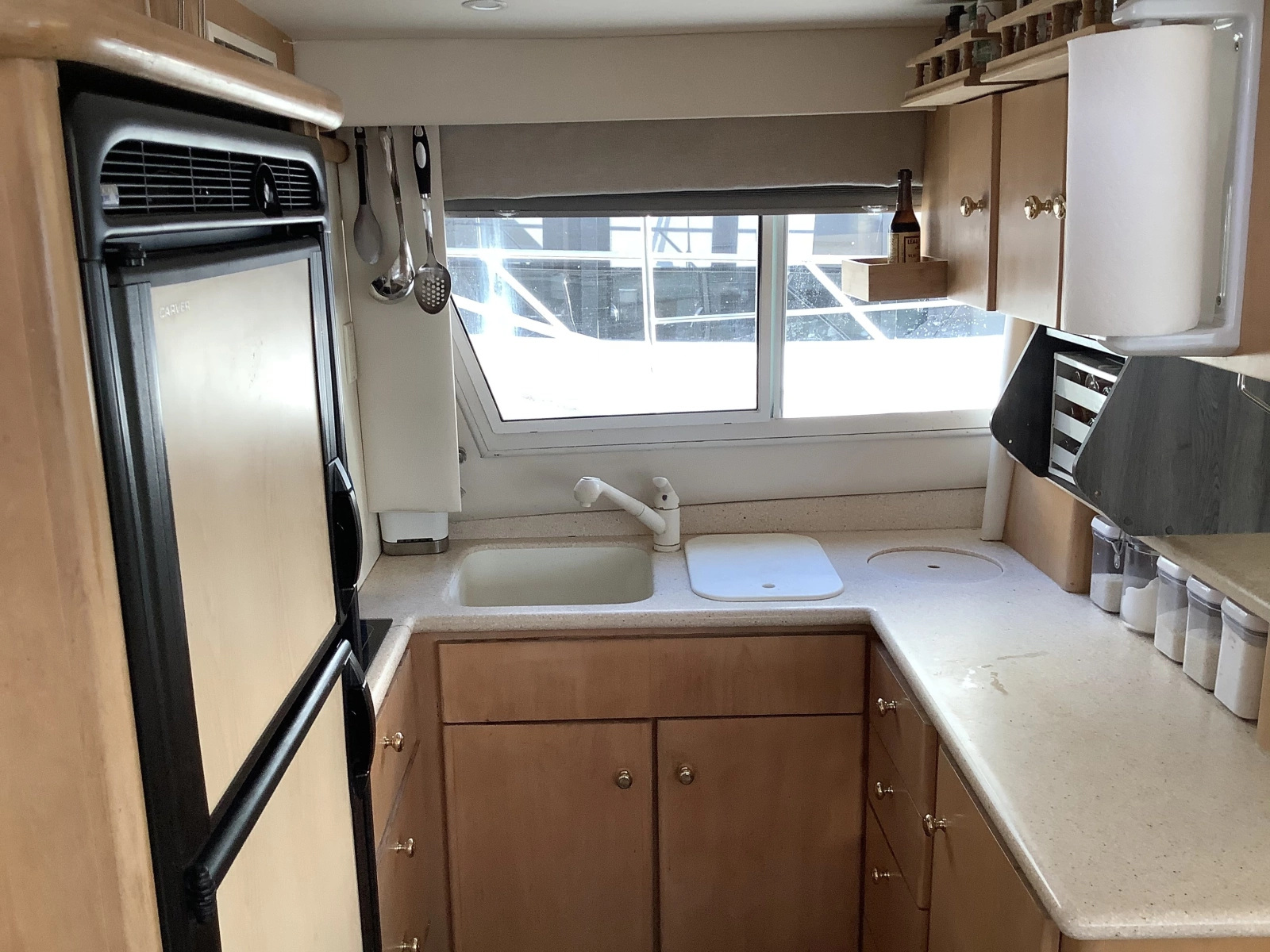 1997 Carver CPMY