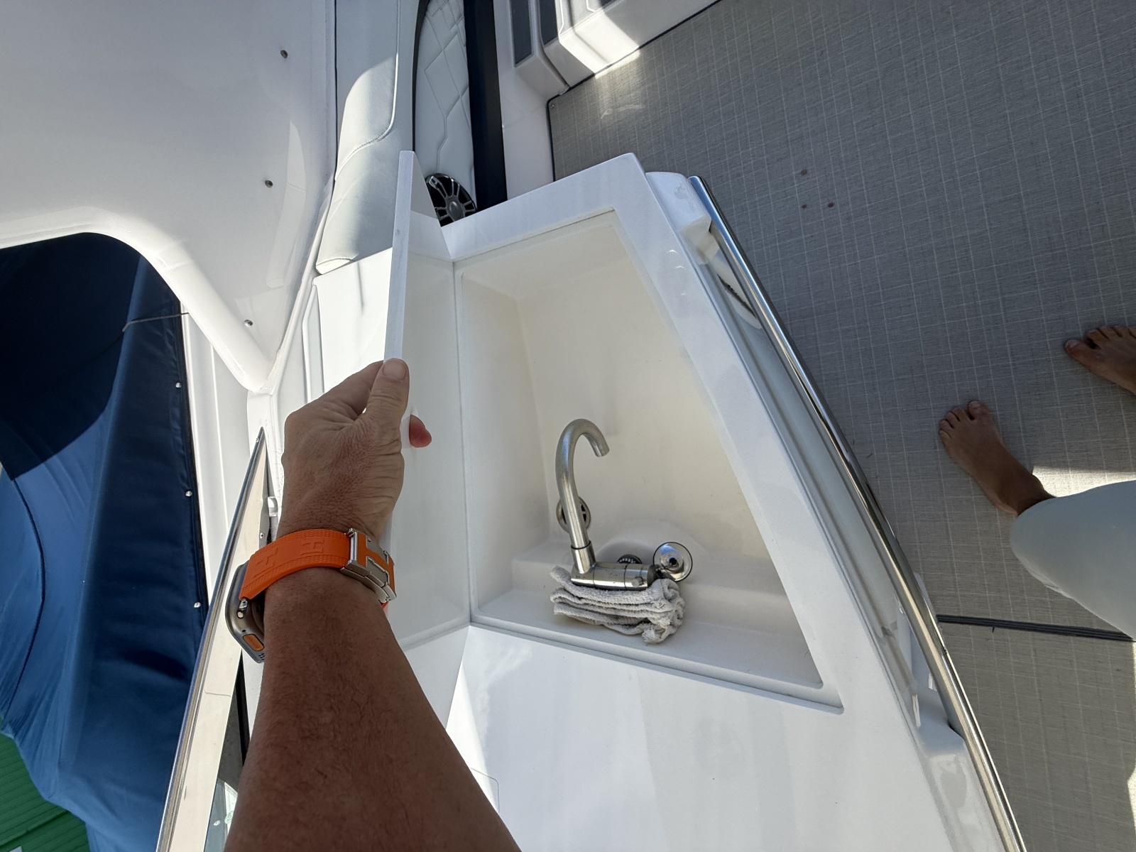 2022 Regal 33OBX