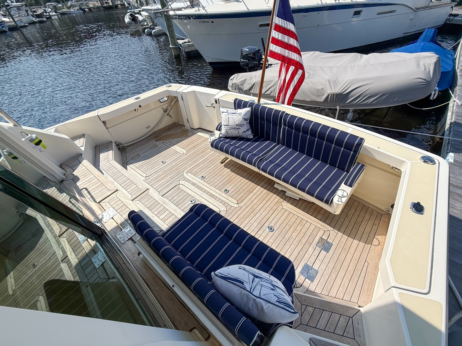 2007 Sabre 52 Salon Express