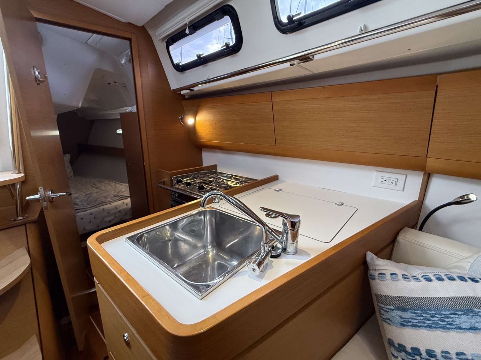 2015 Beneteau First 35-2 Carbon Edition