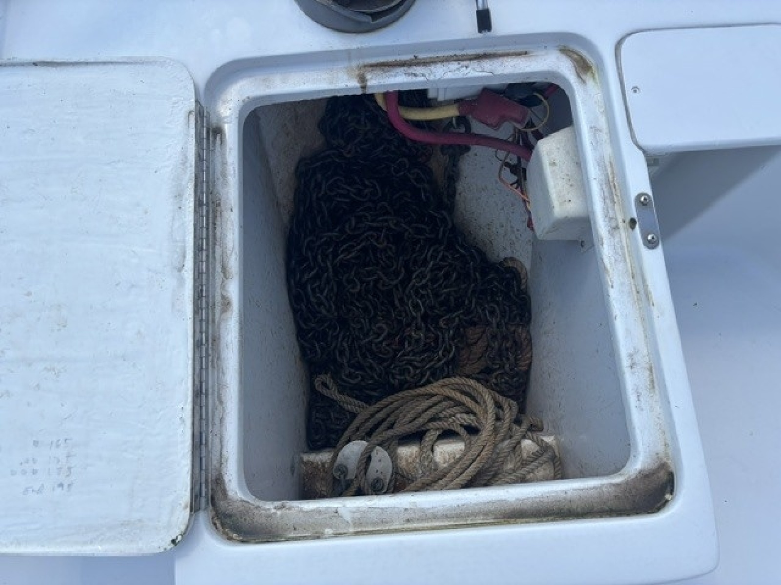 2001 Mainship 390