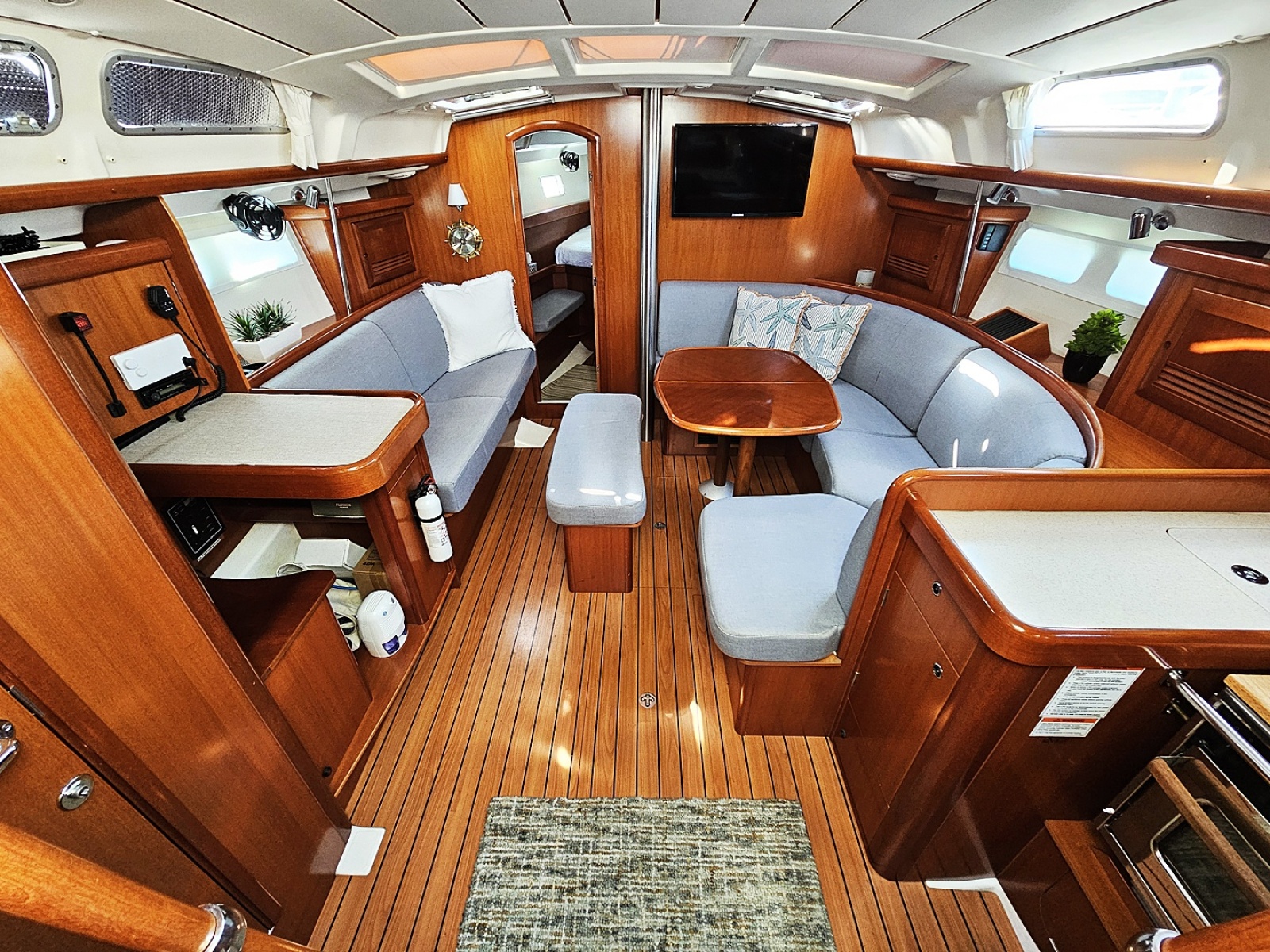 2006 Beneteau 423