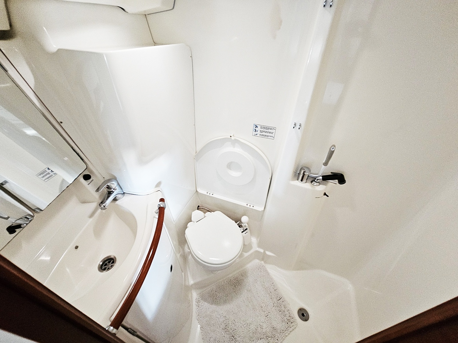 2006 Beneteau 423