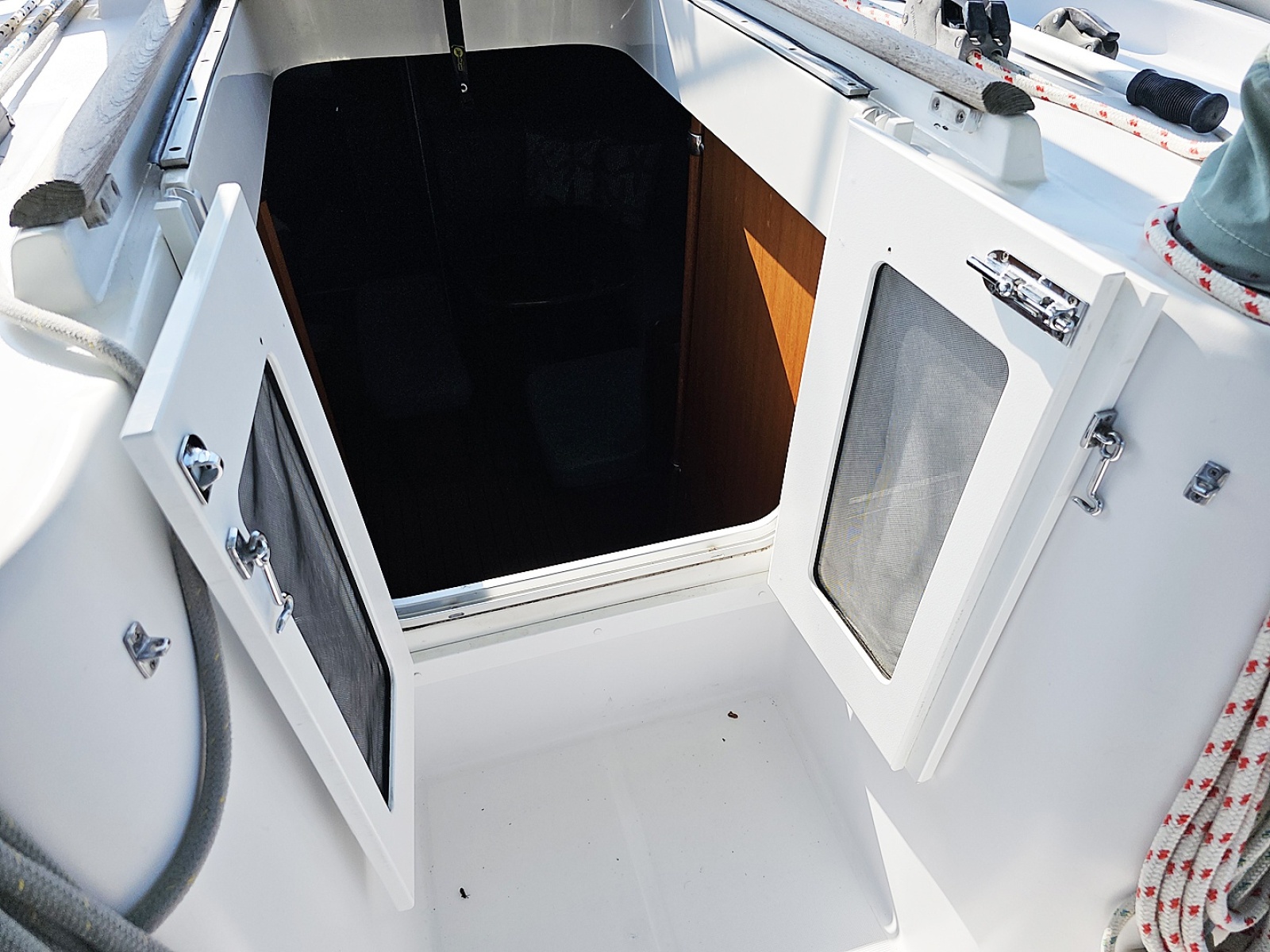 2006 Beneteau 423