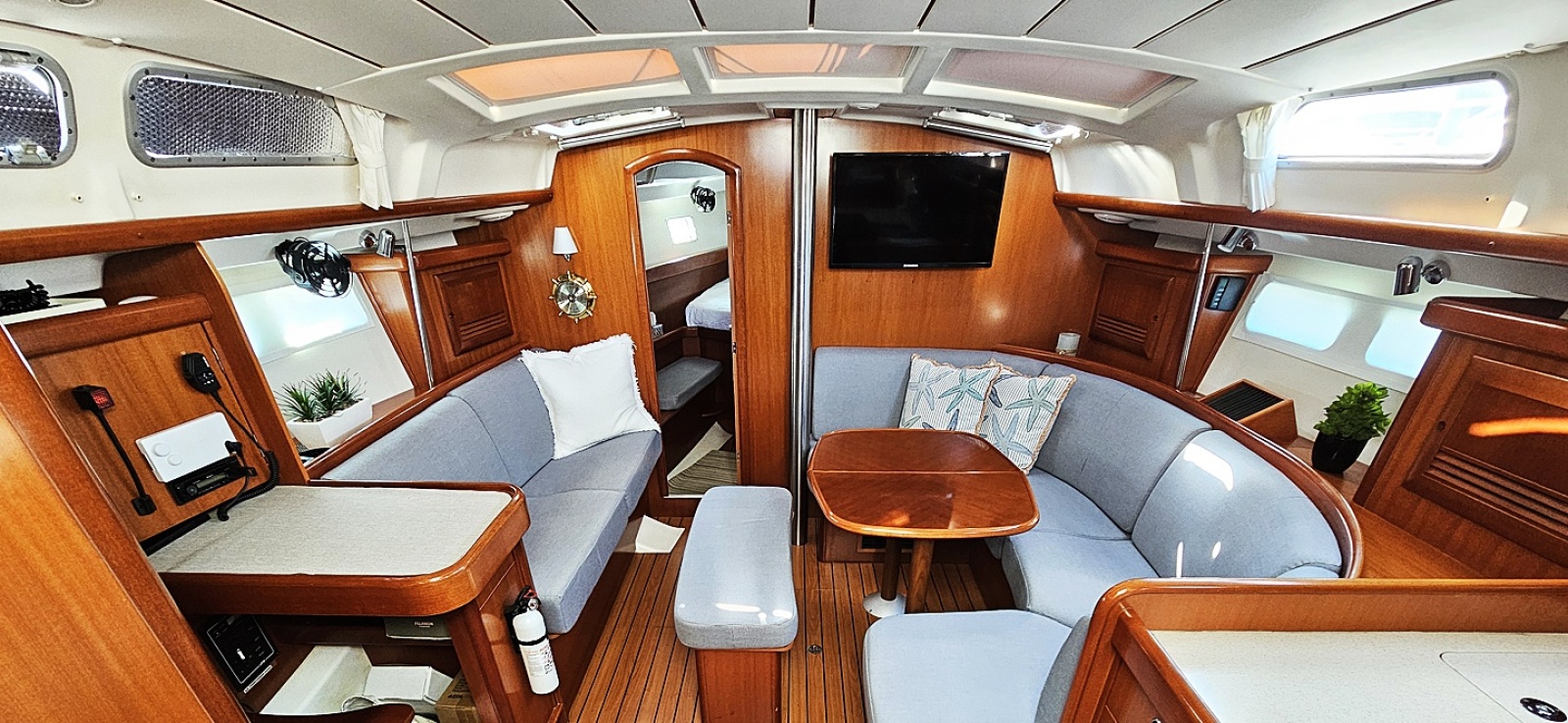 2006 Beneteau 423