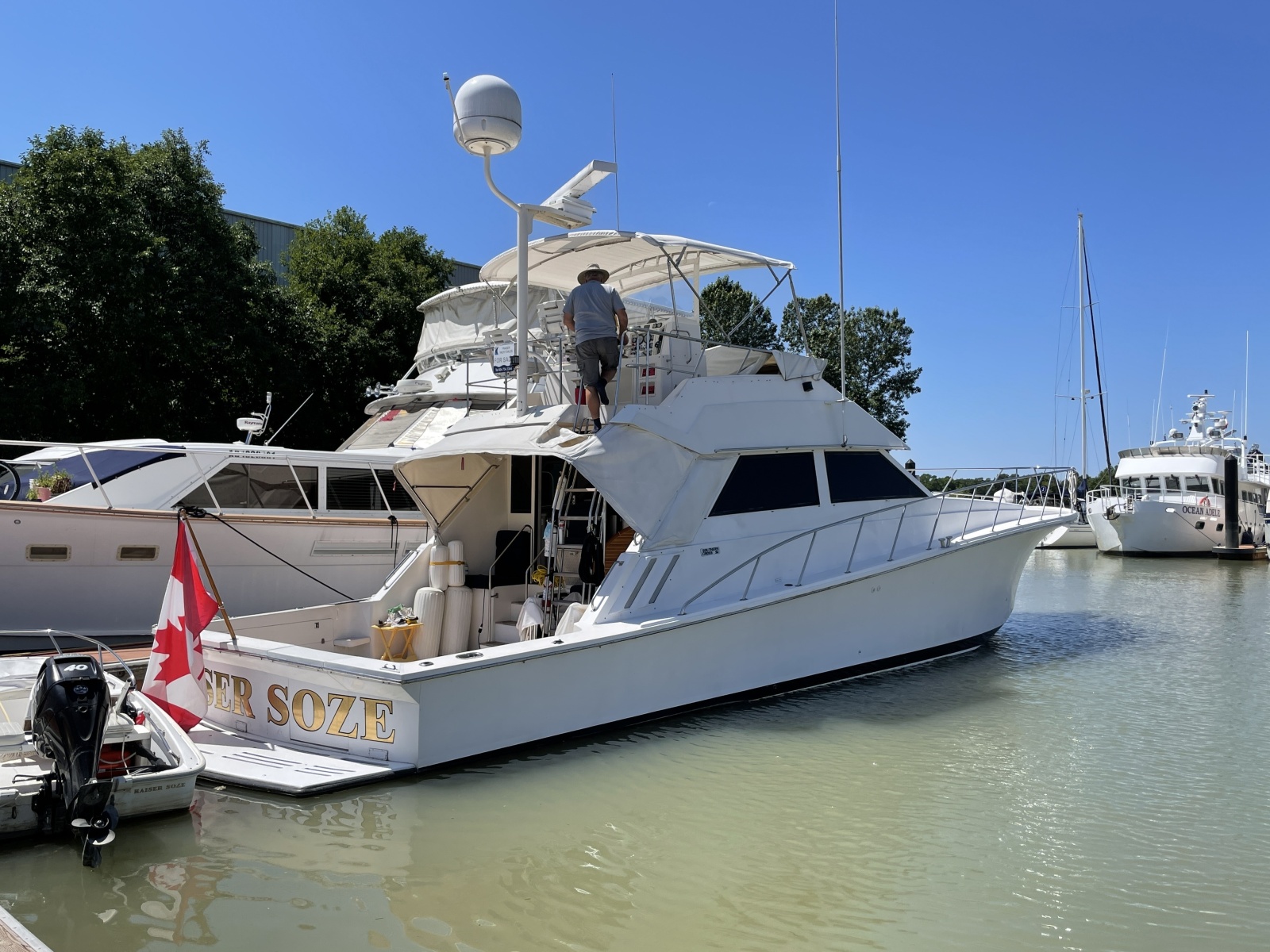 1990 Southern Cross 52