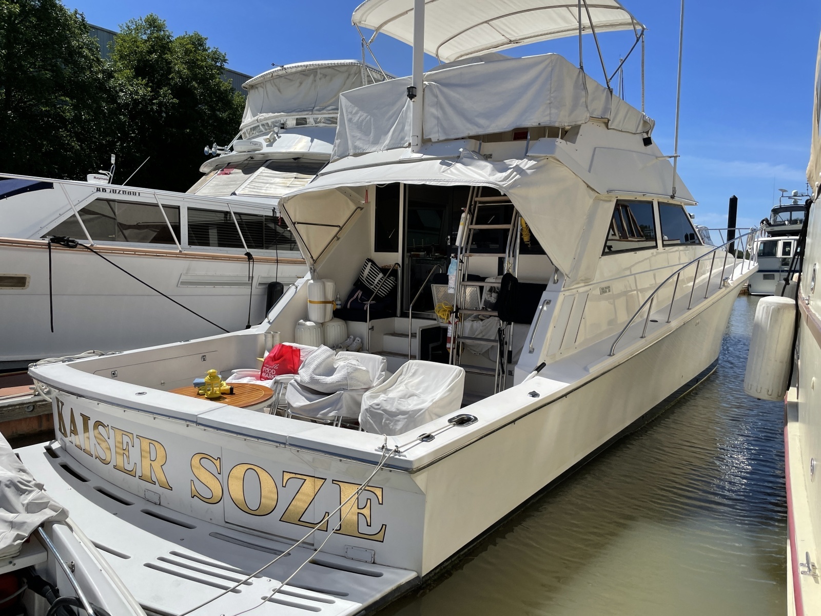 1990 Southern Cross 52