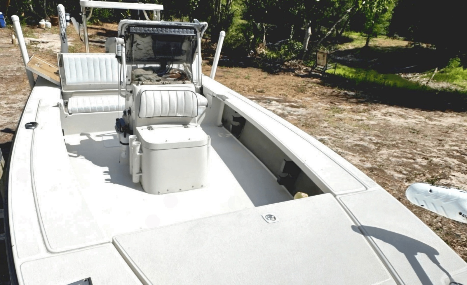 2001 Hewes Redfisher