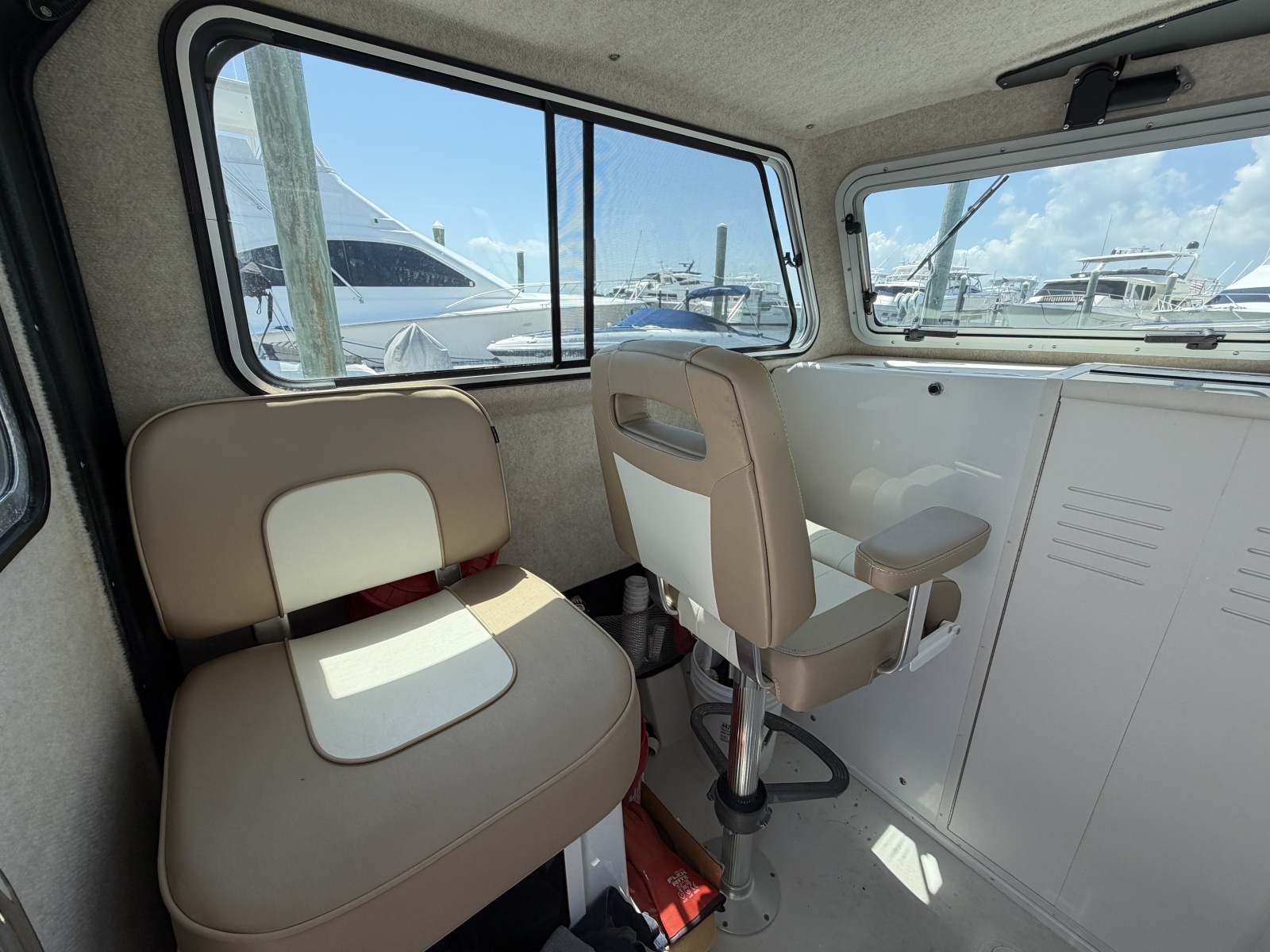 2019 Parker 2520 XLD Sport Cabin