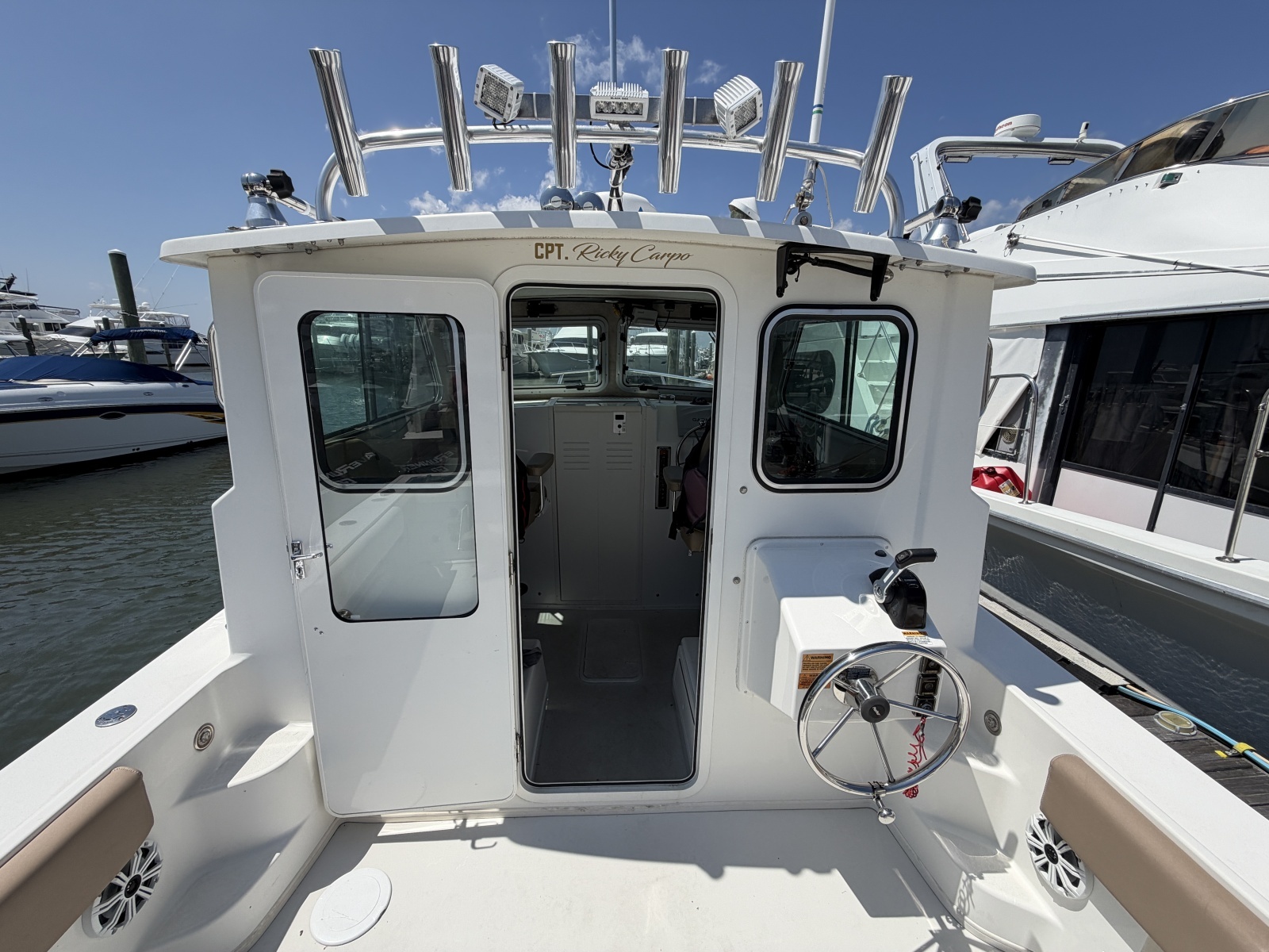 2019 Parker 2520 XLD Sport Cabin