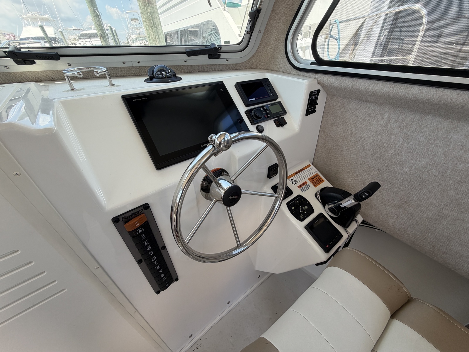 2019 Parker 2520 XLD Sport Cabin