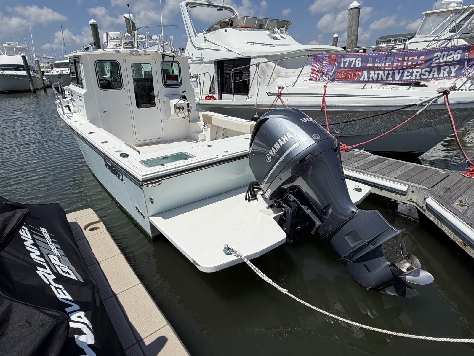 2019 Parker 2520 XLD Sport Cabin