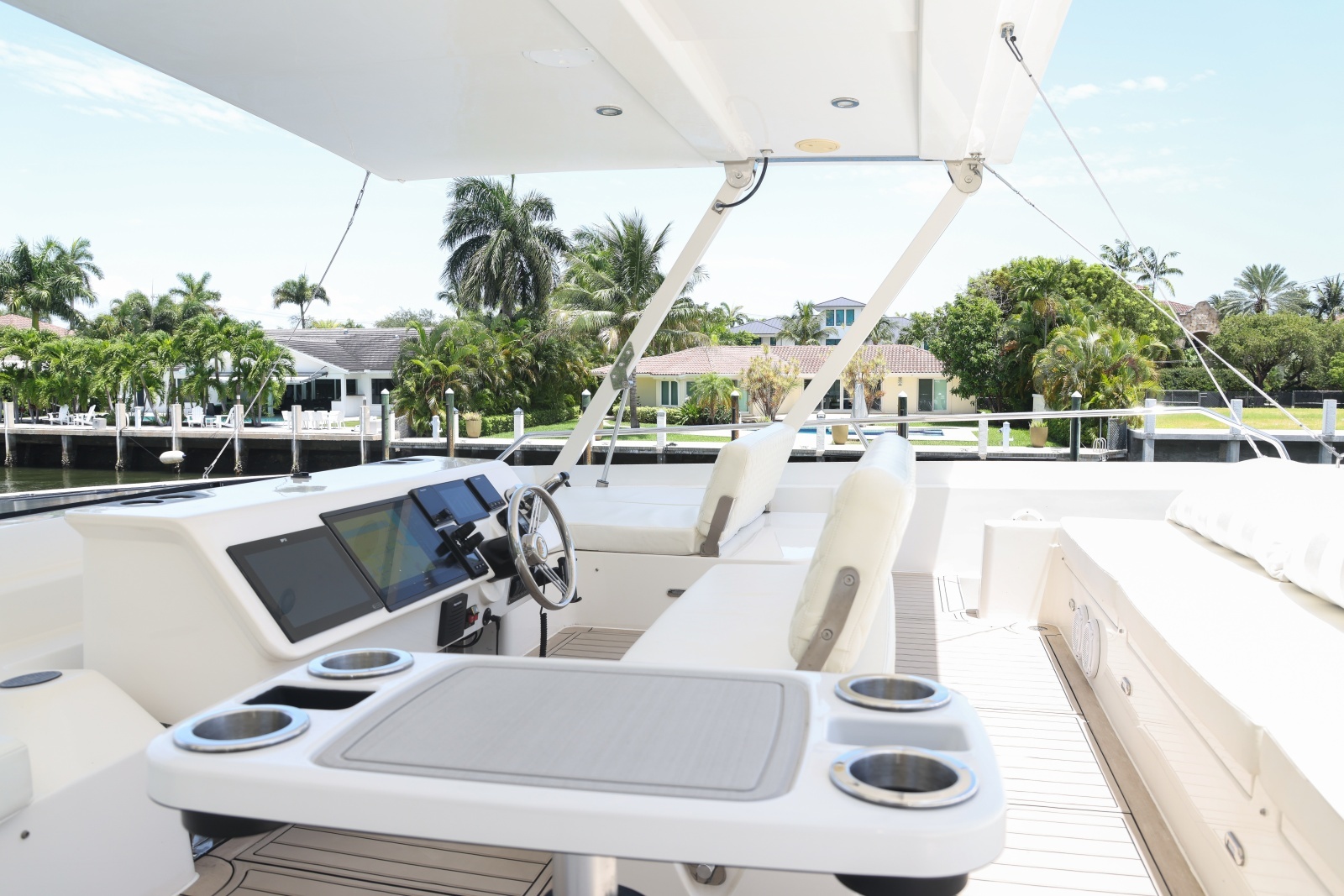 2019 Silent-Yachts 