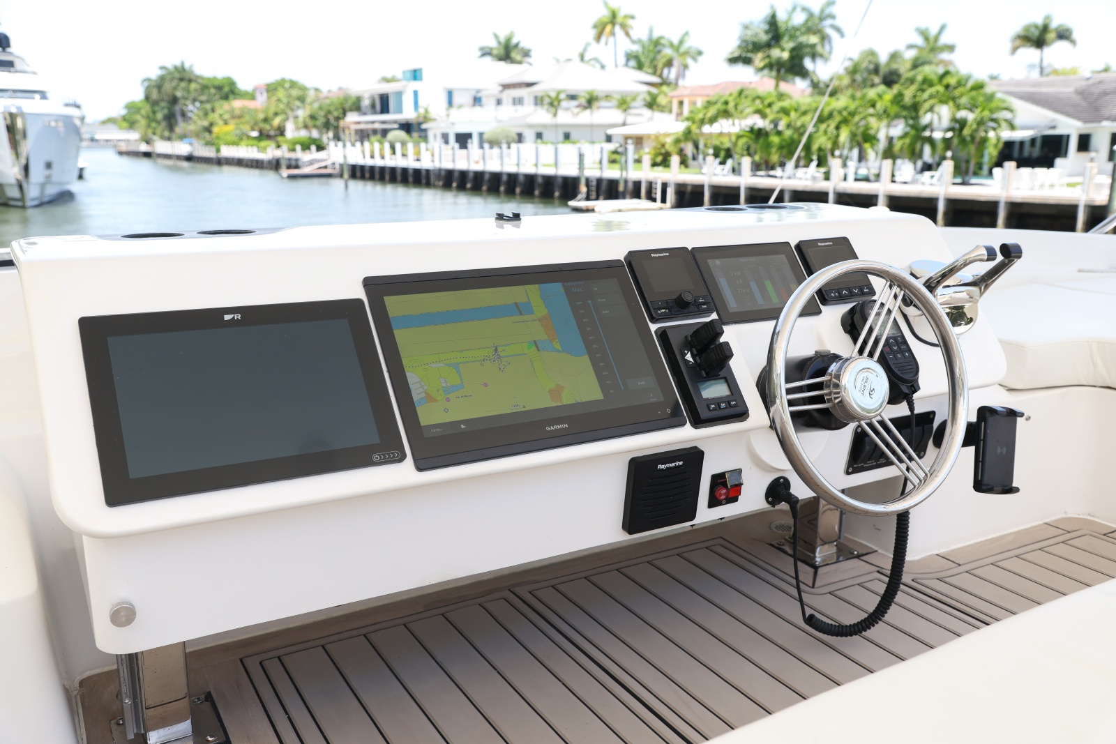2019 Silent-Yachts