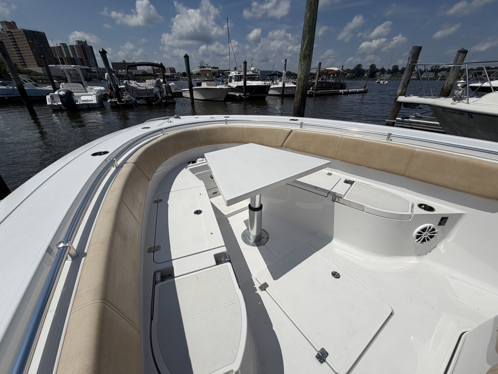 2018 Sportsman Open 312 Center Console