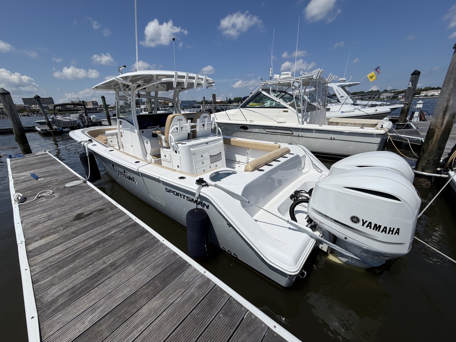 2018 Sportsman Open 312 Center Console
