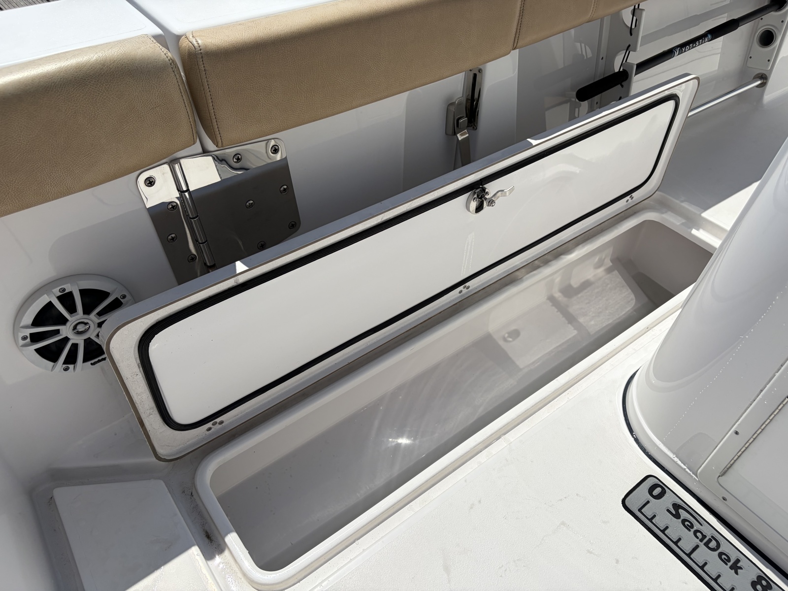 2018 Sportsman Open 312 Center Console