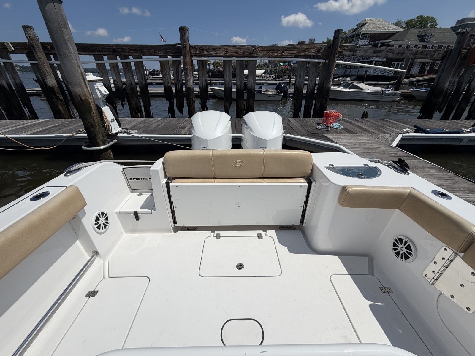 2018 Sportsman Open 312 Center Console
