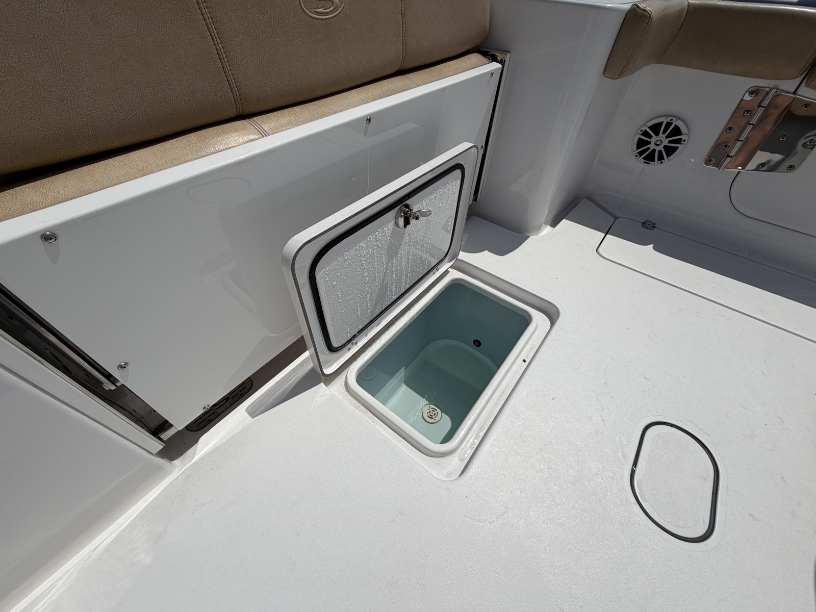 2018 Sportsman Open 312 Center Console