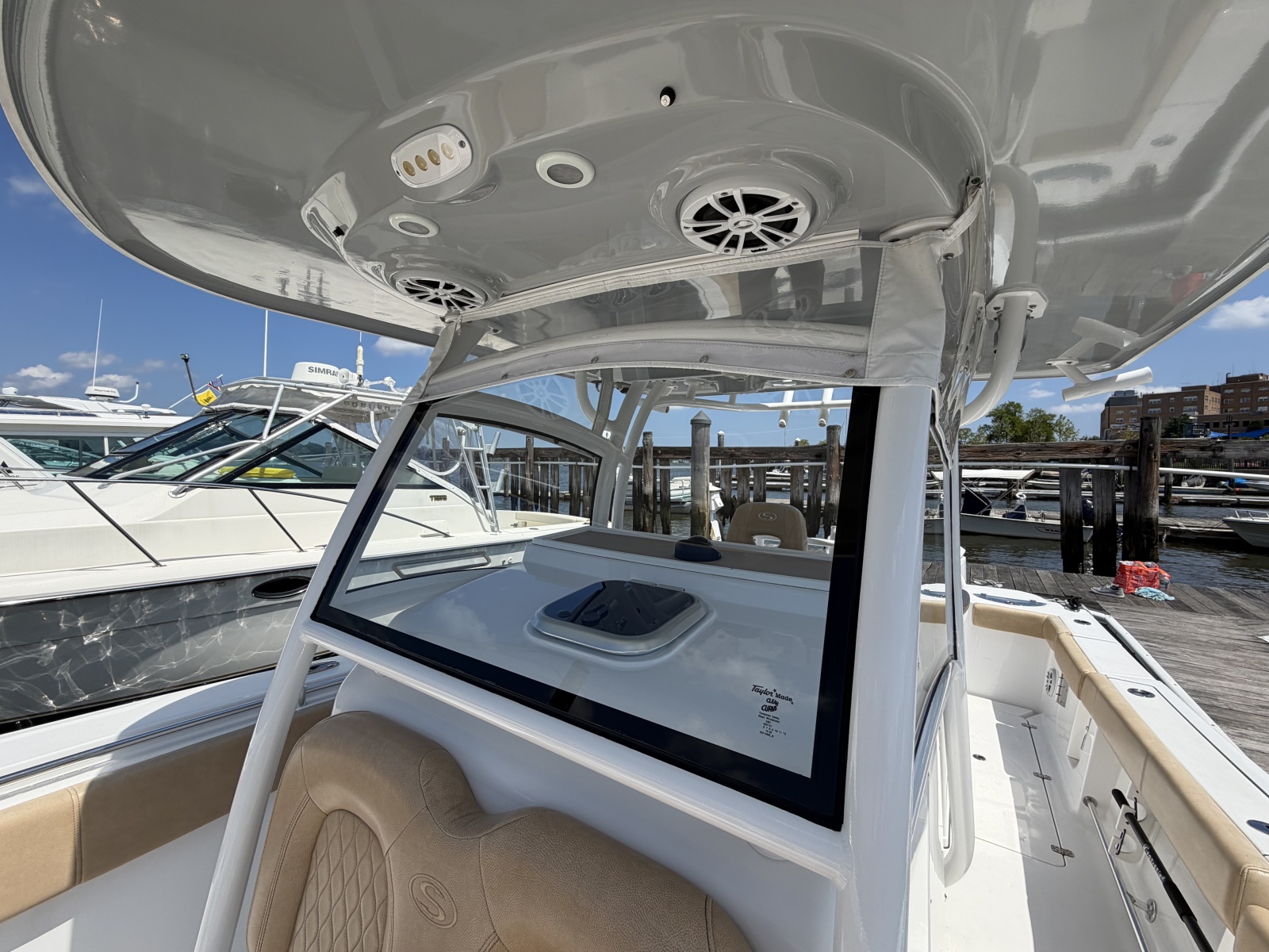 2018 Sportsman Open 312 Center Console