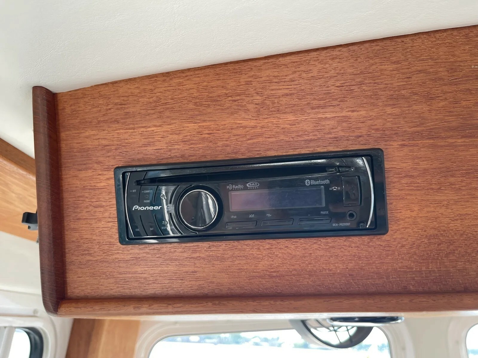 2010 Nordic Tugs 32/34 Pilothouse