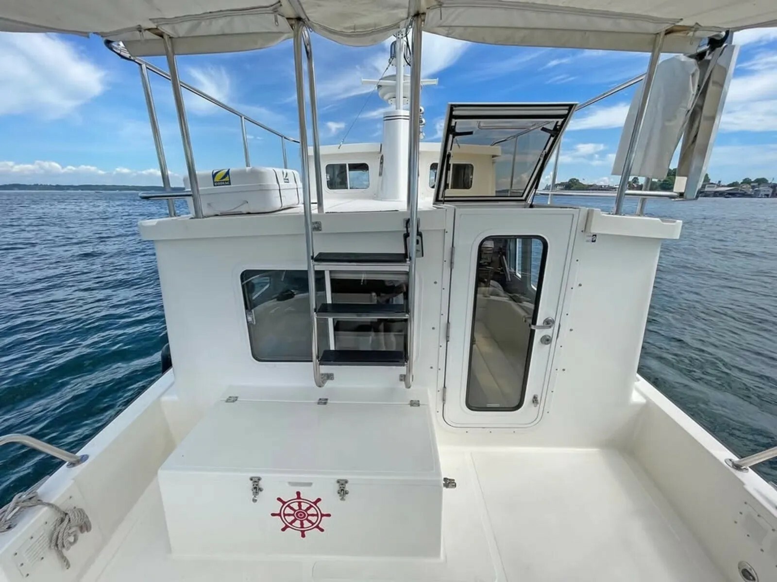 2010 Nordic Tugs 32/34 Pilothouse