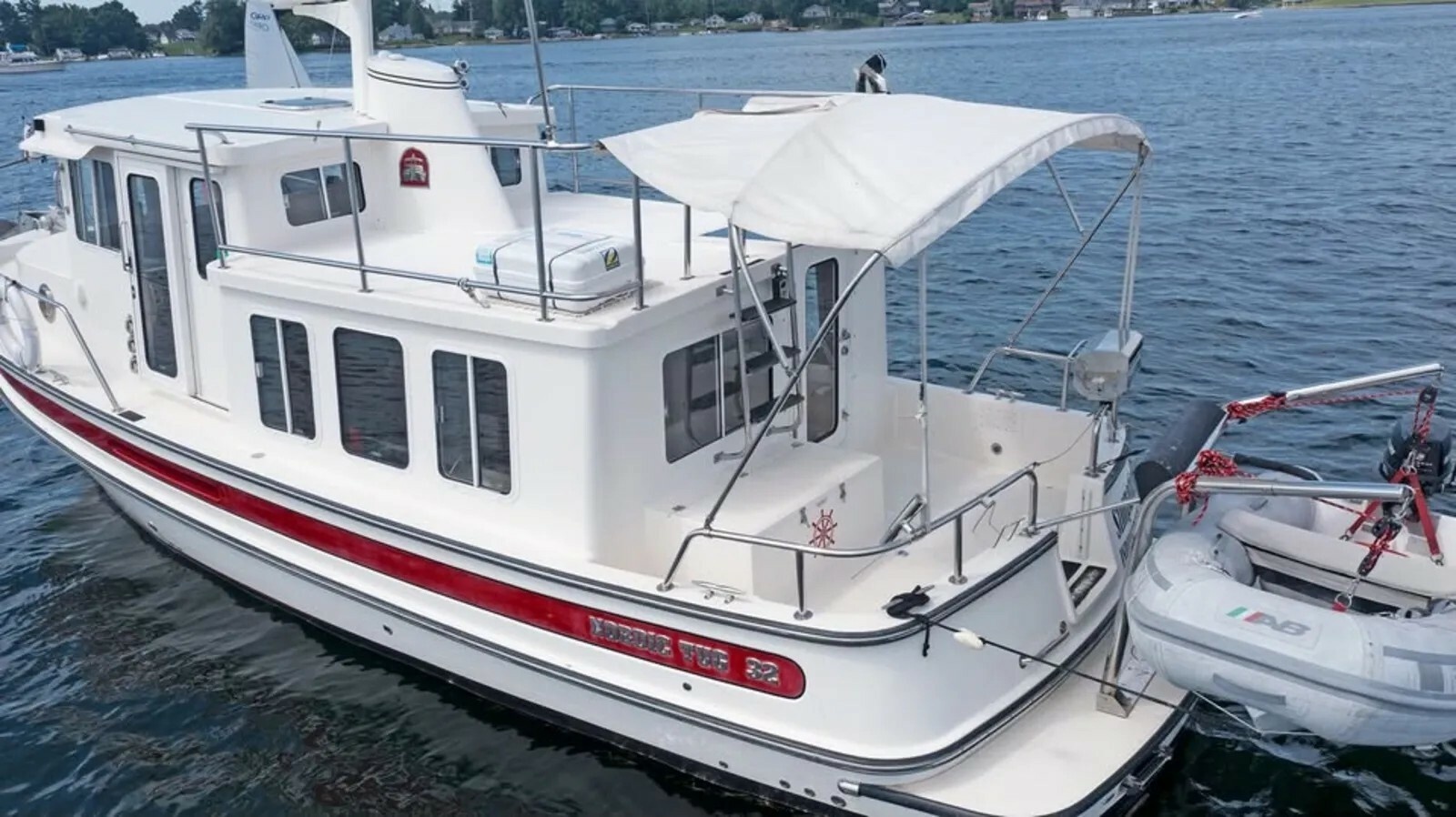 2010 Nordic Tugs 32/34 Pilothouse