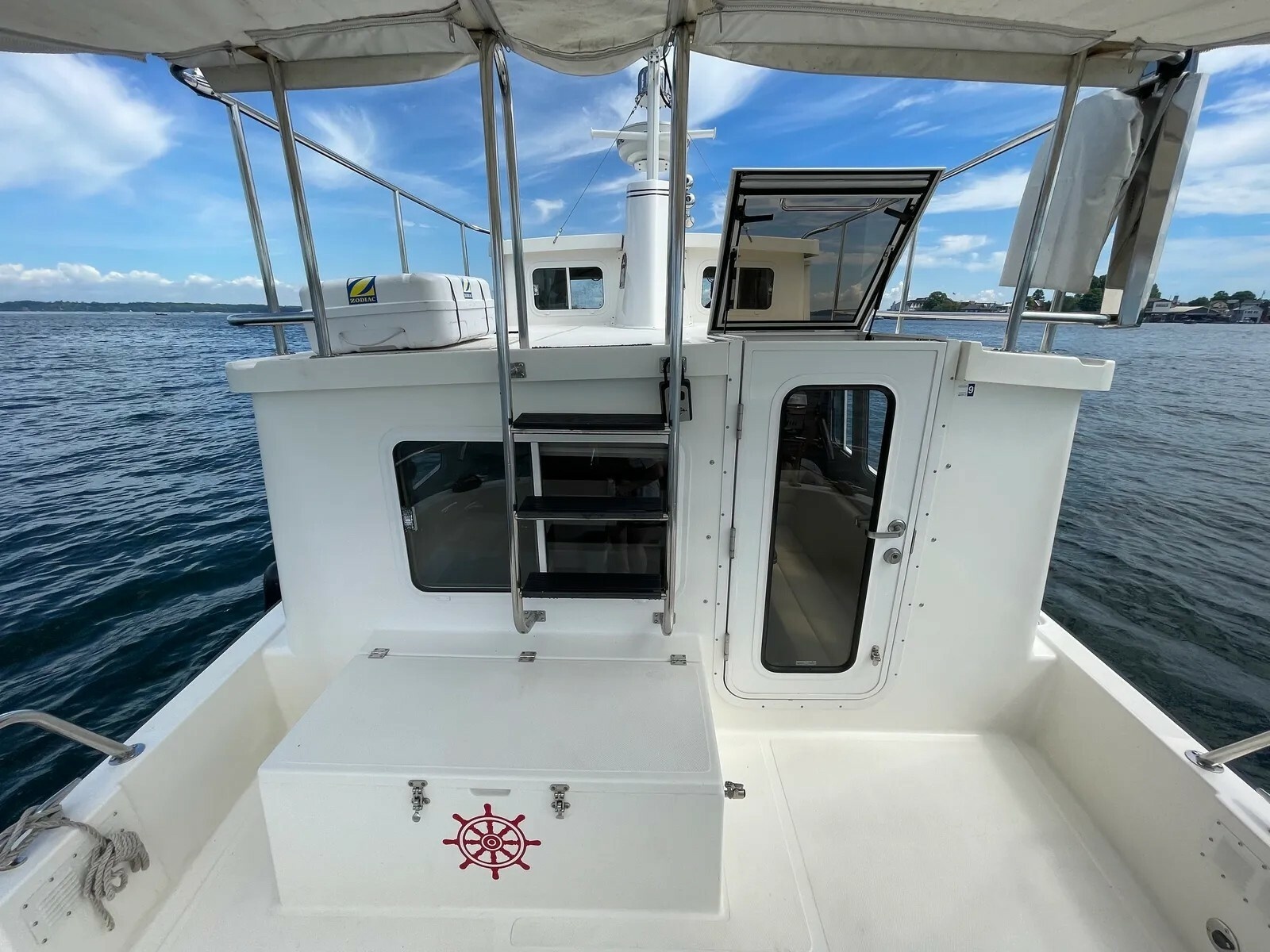 2010 Nordic Tugs 32/34 Pilothouse