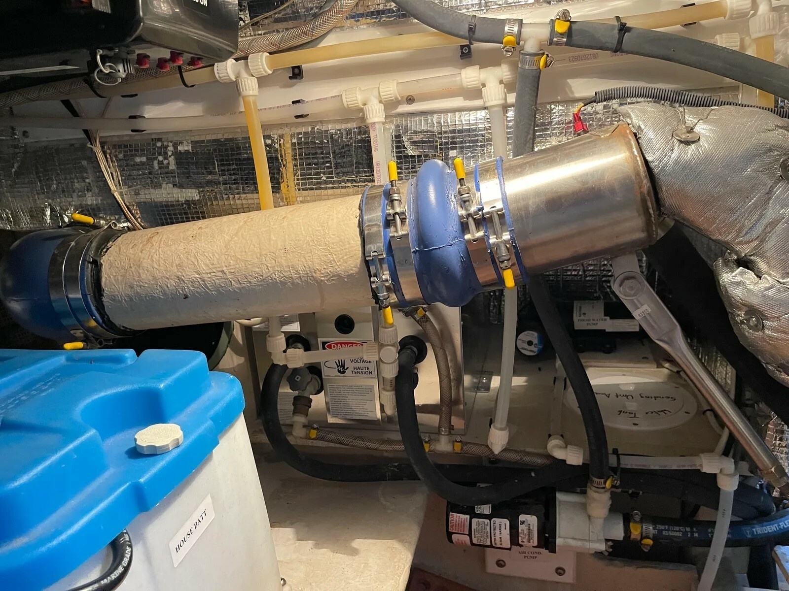 2010 Nordic Tugs 32/34 Pilothouse