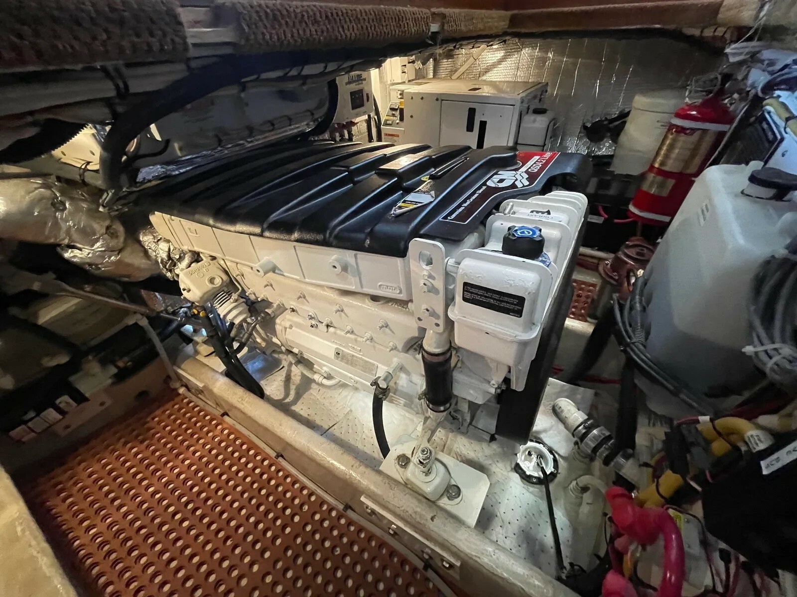 2010 Nordic Tugs 32/34 Pilothouse