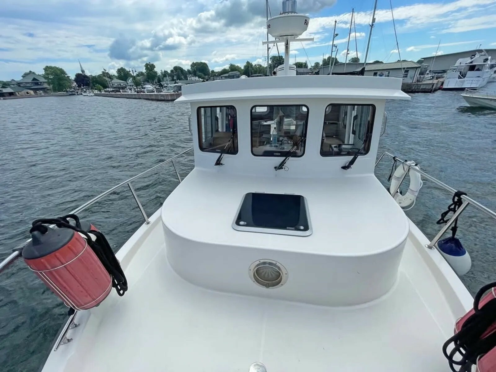 2010 Nordic Tugs 32/34 Pilothouse