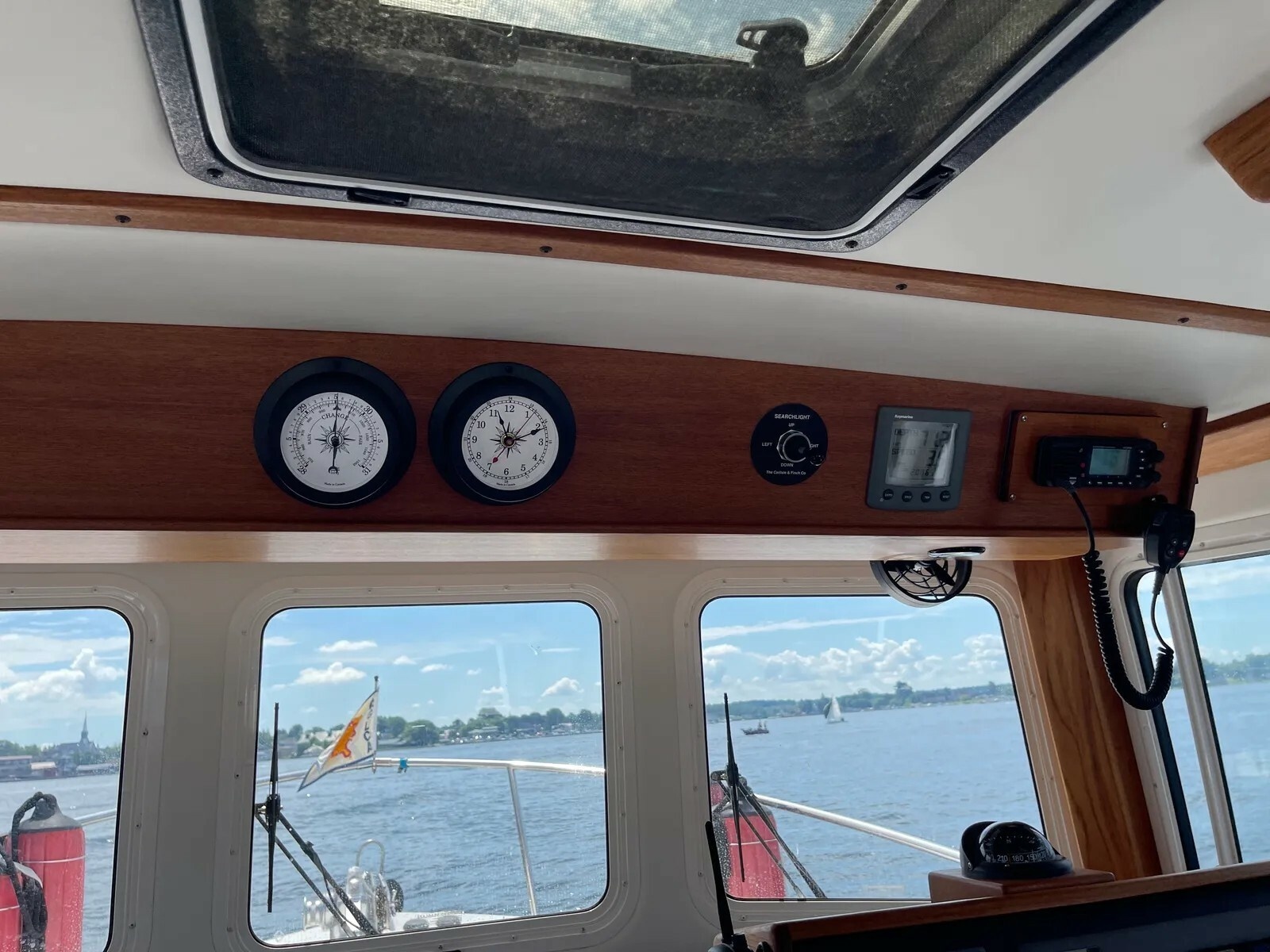 2010 Nordic Tugs 32/34 Pilothouse