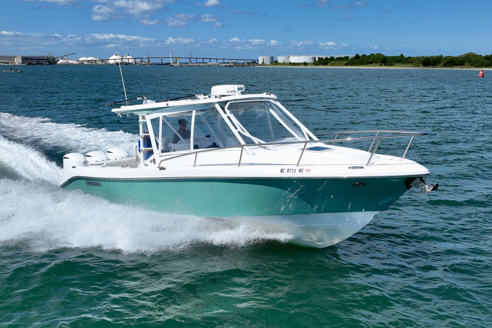 2016 Everglades 350LX