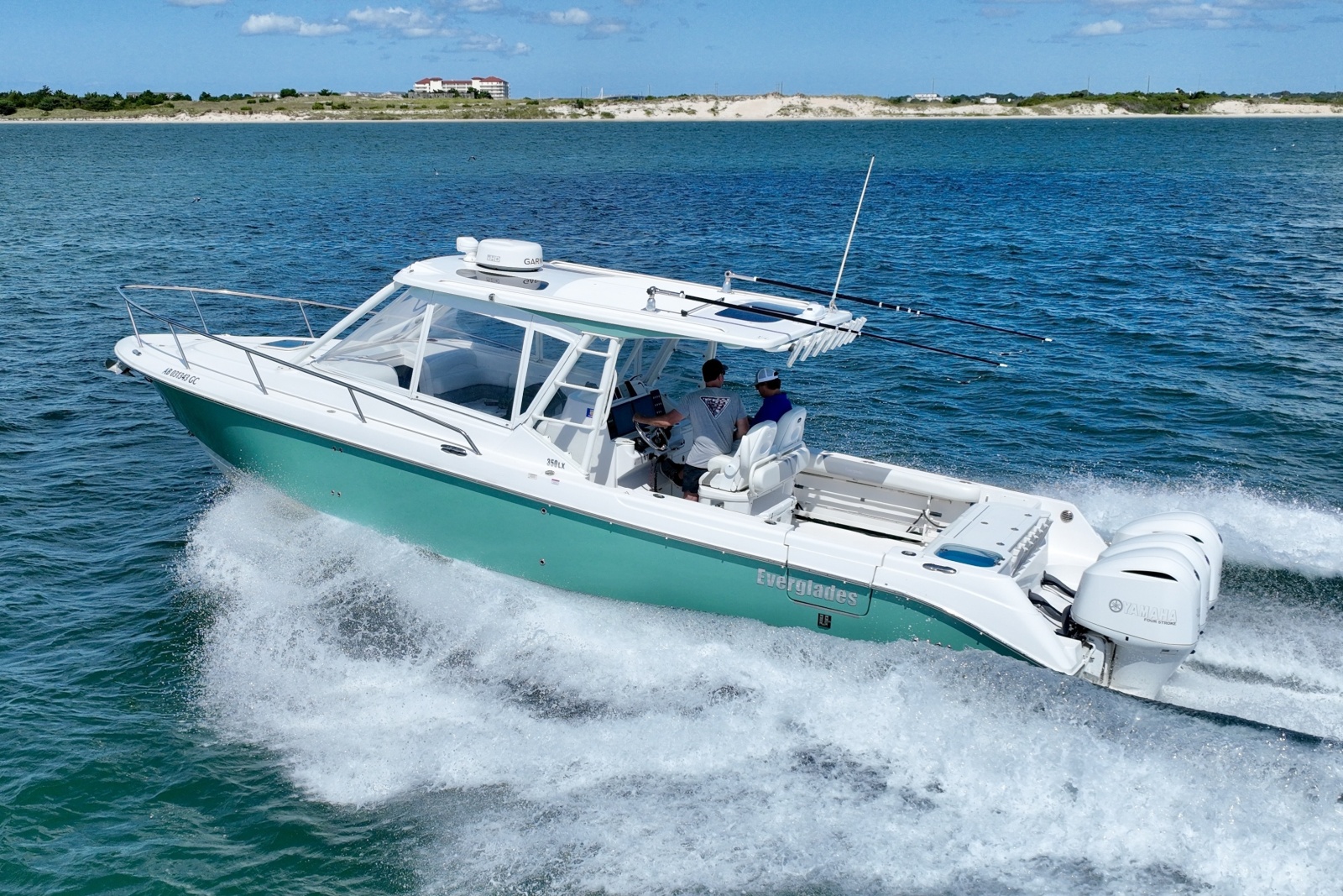 2016 Everglades 350LX