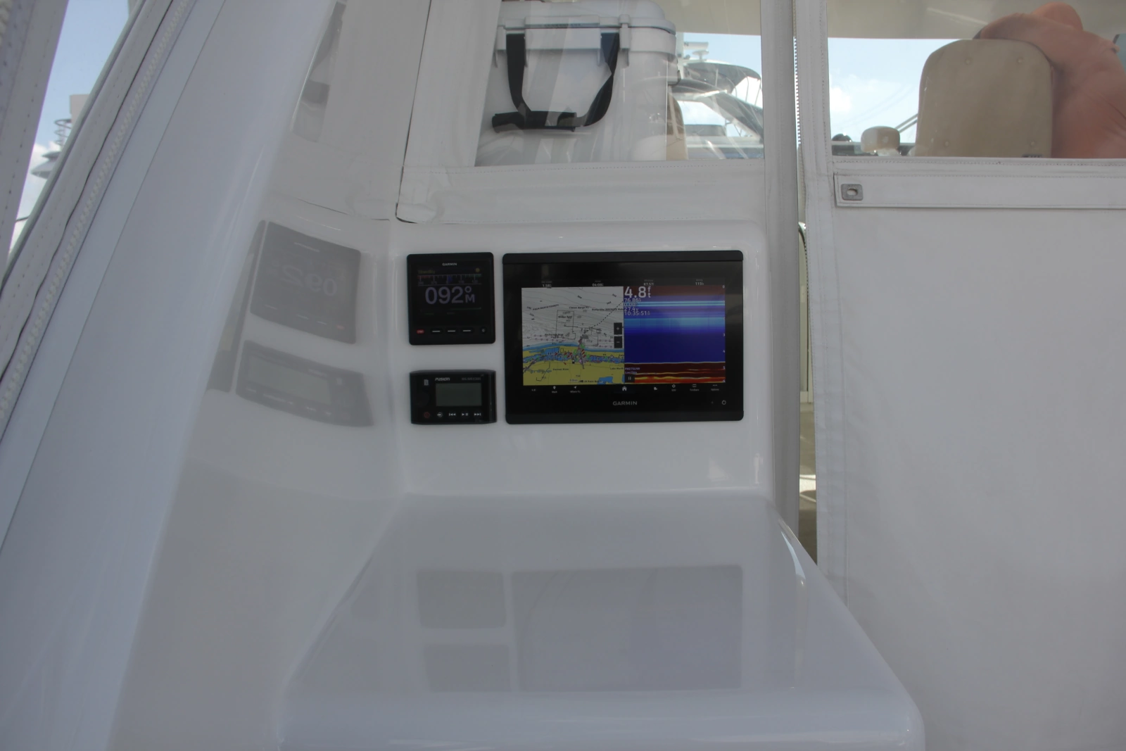 2020 Viking 44 Sport Coupe