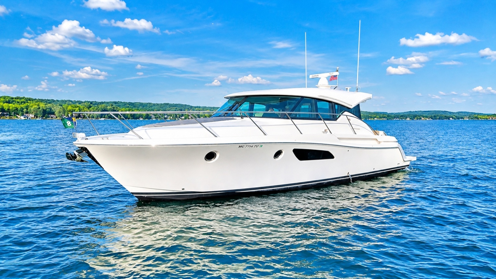 2016 Tiara Yachts 44 Coupe