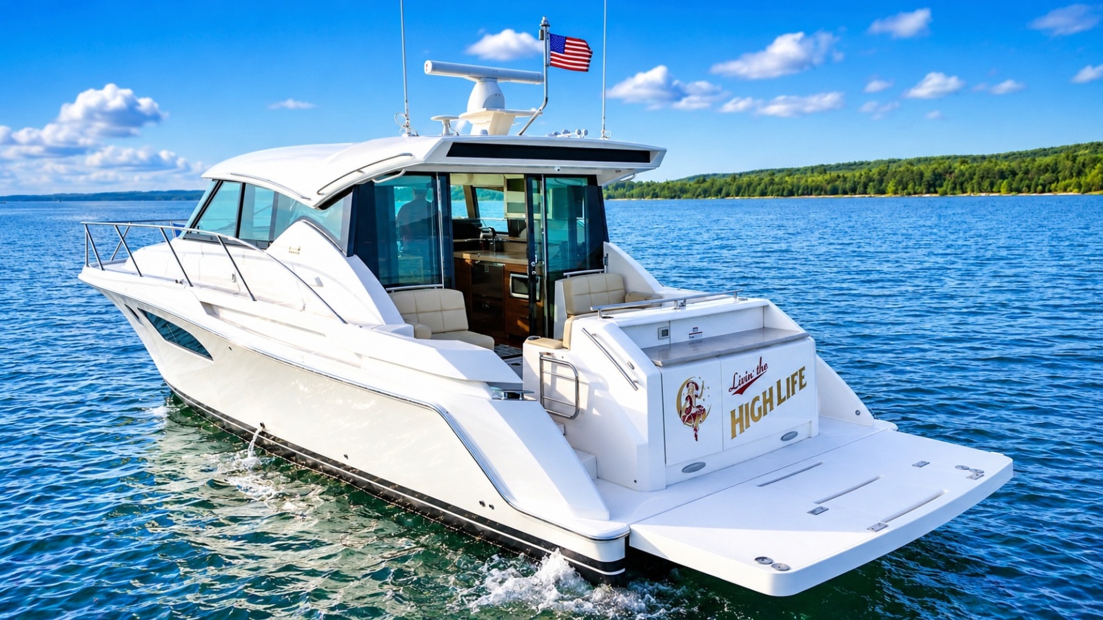 2016 Tiara Yachts 44 Coupe
