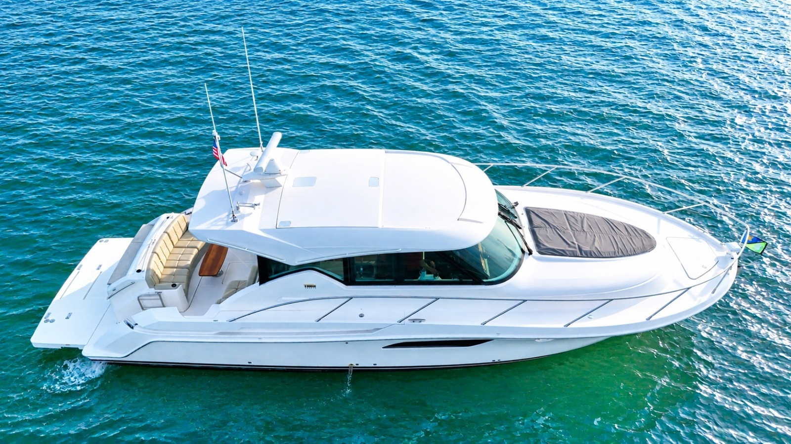 2016 Tiara Yachts 44 Coupe
