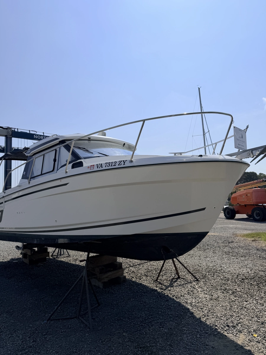 2022 Jeanneau NC 795