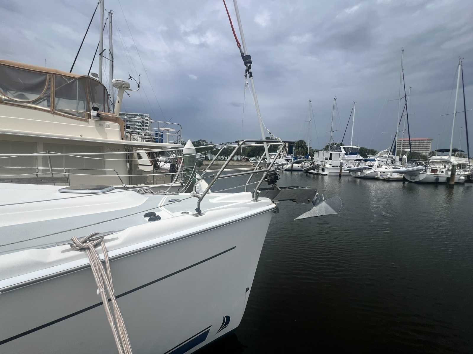 2007 Hunter 41 Deck Salon