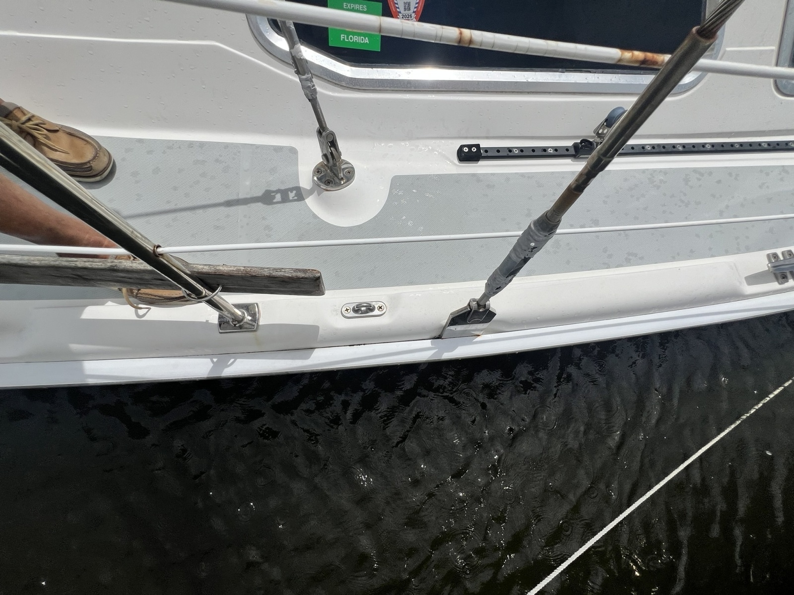 2007 Hunter 41 Deck Salon