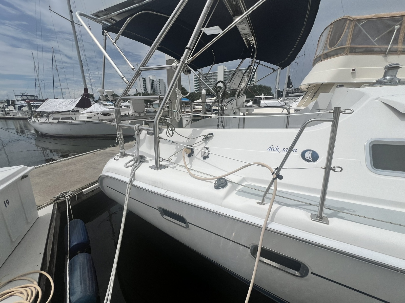 2007 Hunter 41 Deck Salon