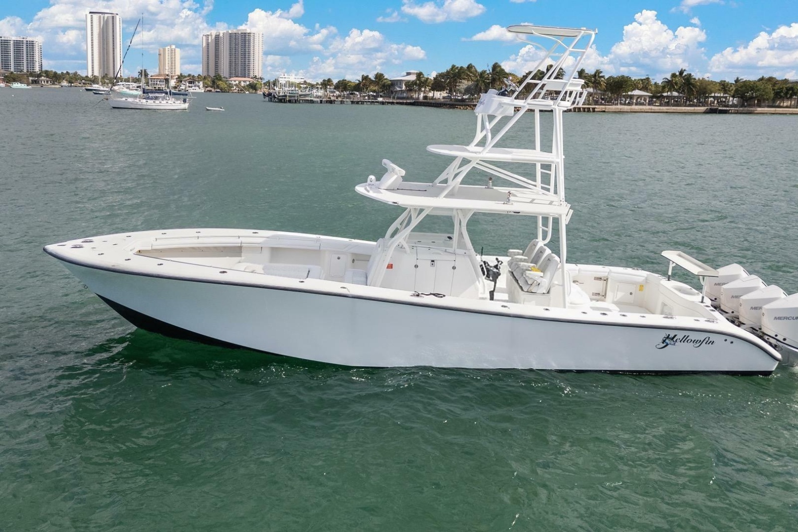 2015 Yellowfin 39 Offshore